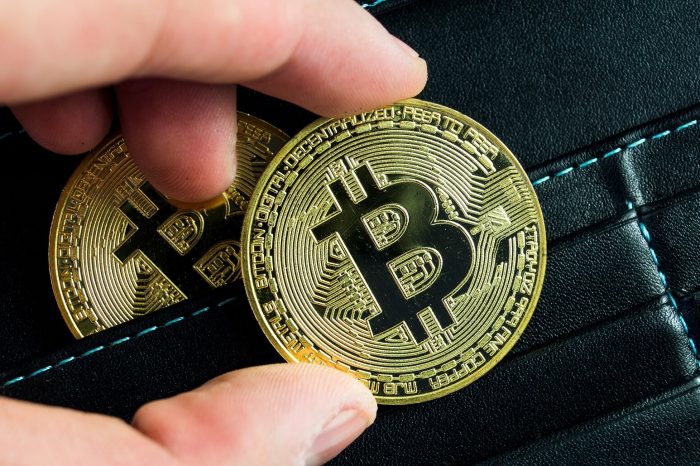 Bitcoin wallet dormant for 12 years suddenly moves 500 BTC