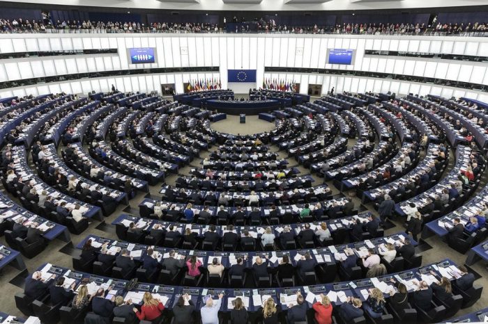 Non-affiliated parties could tip political balance in next EU Parliament