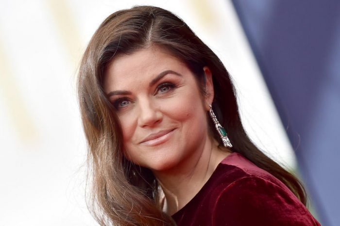 Tiffani Thiessen Mourns Death of Her Father