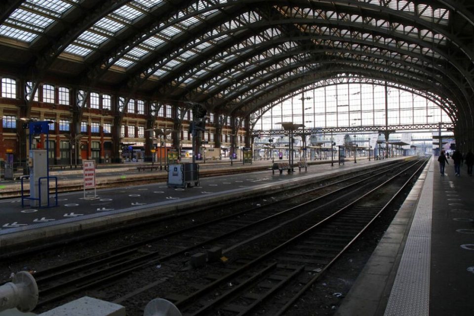 Passengers face long, uncertain wait at Lille station amid rail disruption